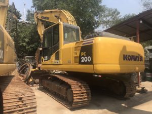 Read more about the article Khám phá dịch vụ cho thuê máy xúc uy tín tại Hải Phòng