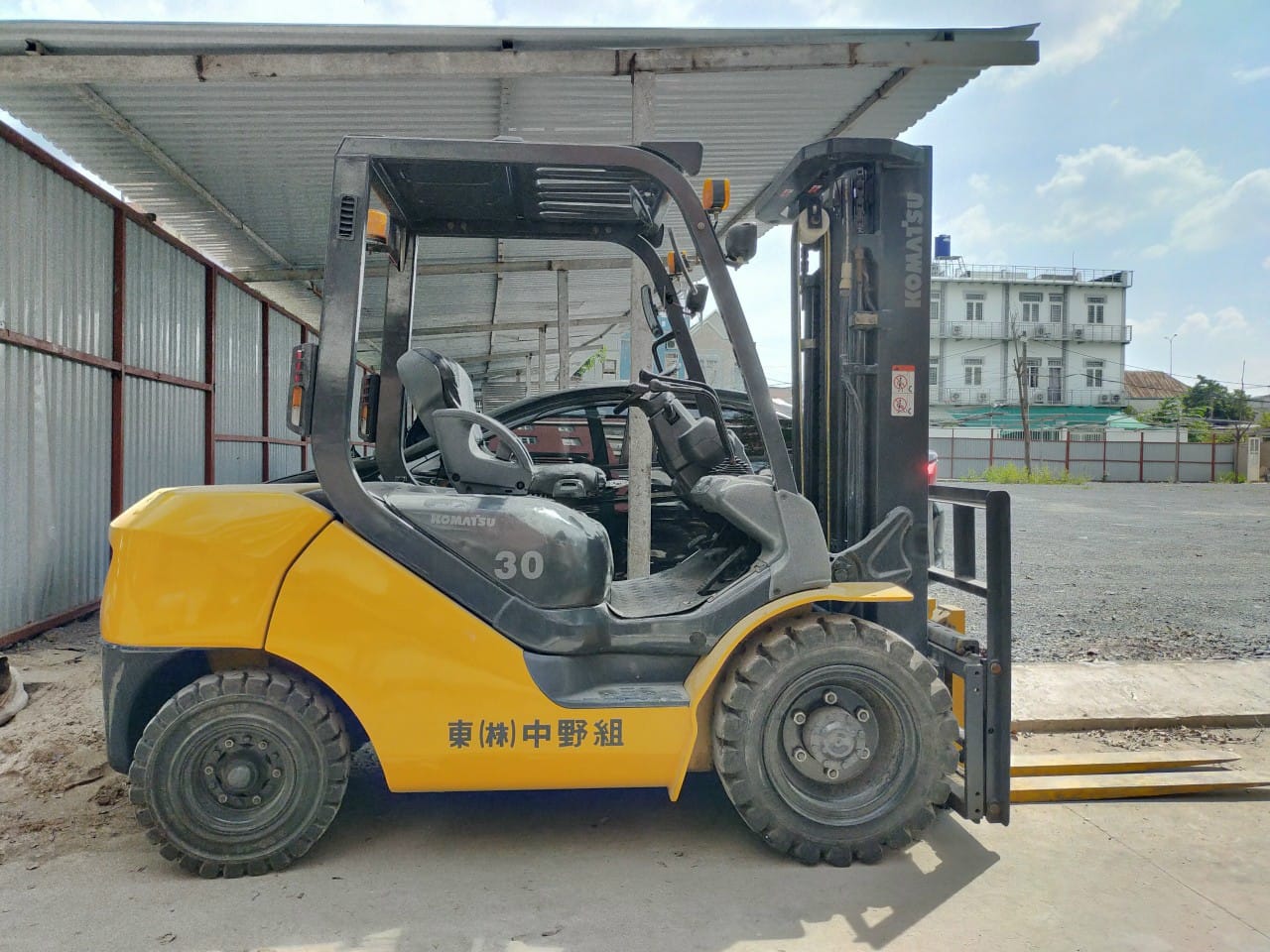 Xe nâng Hải Phòng: Bí quyết chọn mua xe nâng hàng chất lượng