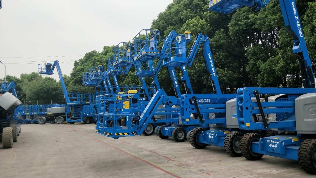 Cách chọn thuê xe nâng người
